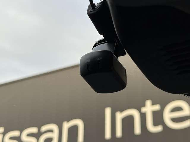 ノート 1.2 X メーカーナビ・全周囲カメラ・HDMI接続・Bl リアカメラ 衝突被害軽減ブレ-キ 全方位カメラ ETC付 LEDヘッドライト レーンアシスト インテリジェントキー ワンオーナー ドラレコ 整備記録簿 ワンセグTV TVナビ サイドカーテンエアバック(16枚目)