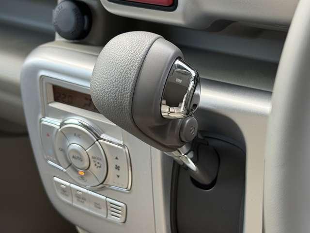 クリッパーリオ 660 E ハイルーフ 4WD ※雹害未使用車・シートヒーター・LEDオー 切替式4WD 衝突軽減 LEDヘッドライト 車線逸脱警報 スマートキー アイドリングストップ(11枚目)