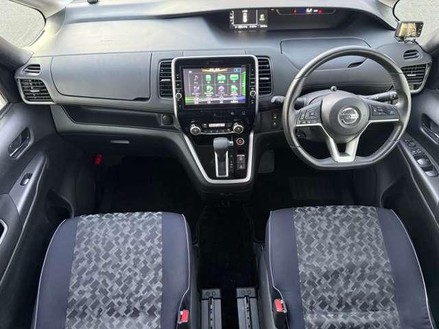 セレナ 2.0 ハイウェイスター 4WD プロパイロット・シートヒーター・大画面ナ Bモニター レーダークルコン 全周囲カメラ I-STOP LED 定期点検記録簿 1オーナー アルミホイール ドラレコ メモリーナビ スマートキー 両側パワースライドドア ETC オートエアコン(4枚目)