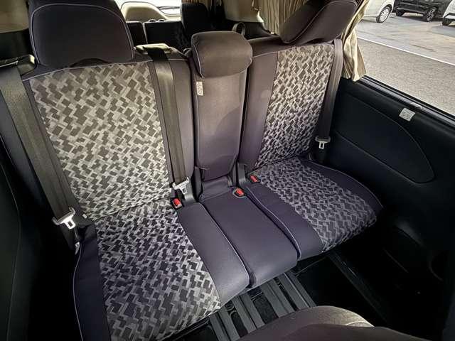 セレナ 2.0 ハイウェイスター 4WD プロパイロット・シートヒーター・大画面ナ Bモニター レーダークルコン 全周囲カメラ I-STOP LED 定期点検記録簿 1オーナー アルミホイール ドラレコ メモリーナビ スマートキー 両側パワースライドドア ETC オートエアコン(19枚目)