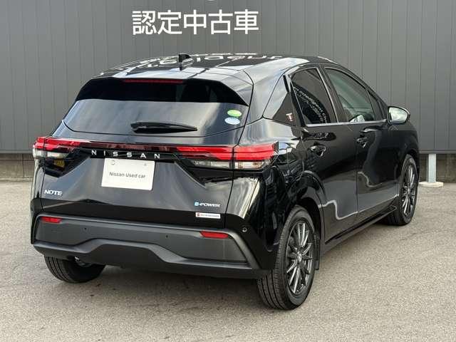 ノート 1.2 X メーカーナビ・全周囲カメラ・HDMI接続・Bl リアカメラ 衝突被害軽減ブレ-キ 全方位カメラ ETC付 アルミ LEDヘッドライト レーンアシスト インテリジェントキー ワンオーナー ドラレコ 整備記録簿 盗難防止システム ワンセグTV TVナビ(3枚目)
