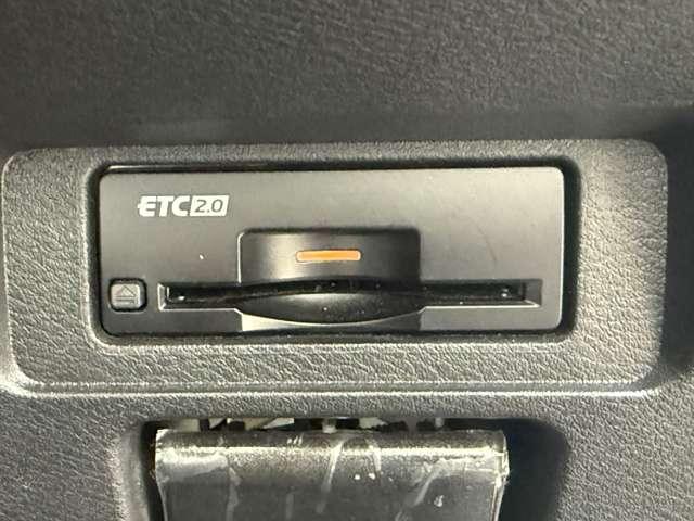 ノート 1.2 X メーカーナビ・全周囲カメラ・HDMI接続・Bl リアカメラ 衝突被害軽減ブレ-キ 全方位カメラ ETC付 アルミ LEDヘッドライト レーンアシスト インテリジェントキー ワンオーナー ドラレコ 整備記録簿 盗難防止システム ワンセグTV TVナビ(11枚目)