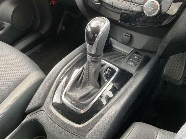 エクストレイル ２０Ｘｉ　２列車　プロパイロット・シートヒーター・大画面ナ　アイドリングストップ車　ＬＥＤヘットライト　Ｒカメラ　インテリキー　レーンキープアシスト　ＥＴＣ　ドライブレコーダー　記録簿　キーフリー　１オーナー　ＴＶナビ　オートエアコン　アルミホイール　ＡＢＳ（13枚目）