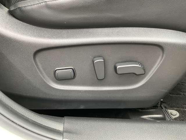 エクストレイル ２０Ｘｉ　２列車　プロパイロット・シートヒーター・大画面ナ　アイドリングストップ車　ＬＥＤヘットライト　Ｒカメラ　インテリキー　レーンキープアシスト　ＥＴＣ　ドライブレコーダー　記録簿　キーフリー　１オーナー　ＴＶナビ　オートエアコン　アルミホイール　ＡＢＳ（19枚目）