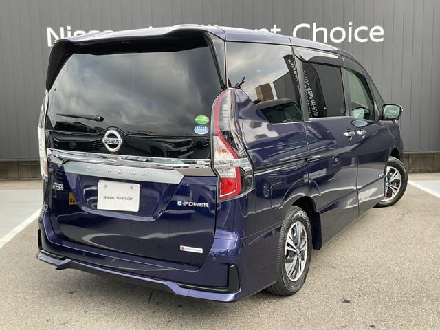 セレナ ｅ－ＰＯＷＥＲハイウェイスターＶ　プロパイロット・大画面ナビ　３６０°カメラ　エマジェンシーブレーキ　１オナ　スマキー　バックカメラ　レーンアシスト　点検記録簿付　ＥＴＣ　ドラレコ　サイドカーテンエアバック　フルオートエアコン　アルミホイール　エアバック　ＡＢＳ（3枚目）