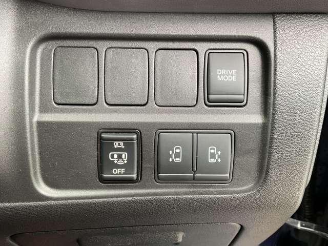 セレナ ｅ－ＰＯＷＥＲハイウェイスターＶ　プロパイロット・大画面ナビ　３６０°カメラ　エマジェンシーブレーキ　１オナ　スマキー　バックカメラ　レーンアシスト　点検記録簿付　ＥＴＣ　ドラレコ　サイドカーテンエアバック　フルオートエアコン　アルミホイール　エアバック　ＡＢＳ（17枚目）