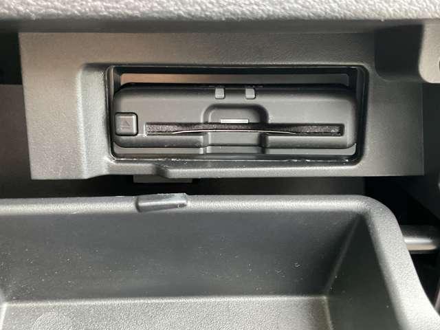 セレナ ｅ－ＰＯＷＥＲハイウェイスターＶ　プロパイロット・大画面ナビ　３６０°カメラ　エマジェンシーブレーキ　１オナ　スマキー　バックカメラ　レーンアシスト　点検記録簿付　ＥＴＣ　ドラレコ　サイドカーテンエアバック　フルオートエアコン　アルミホイール　エアバック　ＡＢＳ（18枚目）