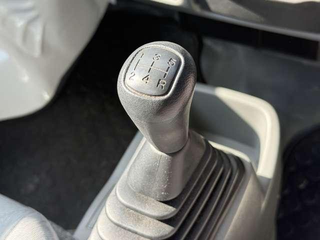 クリッパートラック 660 SD 走行4789Km・5速マニュアル・エアコン・パ エアバック パワステ 記録簿 エアコンパワステ(7枚目)