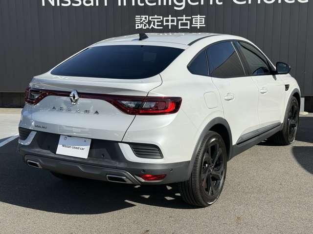 アルカナ R.Sライン マイルドハイブリッド 当社社用車・パドルシフト 衝突軽減B 車線逸脱警告 LED 360°カメラ スマートキー オートクルーズコントロール ETC アルミホイール アイドリングストップ キーレスエントリー ワンオーナー(3枚目)