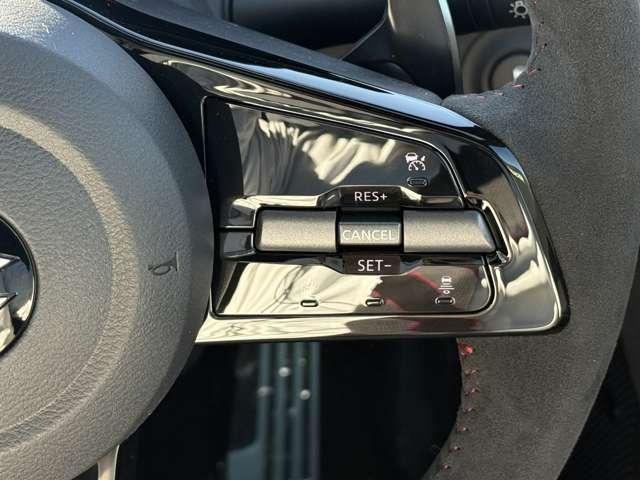 フェアレディＺ ＮＩＳＭＯ　※雹害未使用車・ＲＥＣＡＲＯ製スポーツシート　インテリジェントエマージェンシーブレーキ　ＬＥＤヘッド　クルコン　キーフリー　ナビテレビ　ＥＴＣ　オートエアコン　車線逸脱　禁煙車　アルミホイール　インテリジェントキー　バックガイドモニター（15枚目）