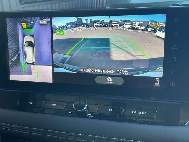 ［アラウンドビューモニター］車両を上から見たようなカメラで周りの障害物などが一目瞭然！駐車が苦手な方でも、らくらく駐車♪