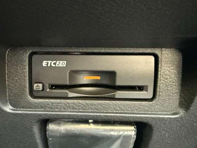 ノート １．２　Ｘ　※雹害未使用車・プロパイロット・日産ナビ　リアカメラ　衝突被害軽減ブレ－キ　全方位カメラ　ＥＴＣ付　禁煙車　ＬＥＤヘッドライト　レーダークルーズ　レーンアシスト　インテリジェントキー　ワンセグＴＶ　ＴＶナビ　サイドカーテンエアバック　キーレス（17枚目）