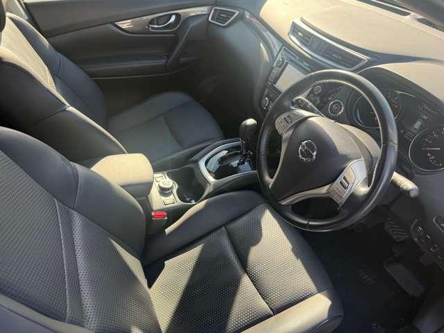 エクストレイル 20Xt ブラック エクストリーマーX エマブレ付き 4WD LDW アラウンドビューM 記録簿 踏み間違い防止 1オナ オートクルーズ アイドリングストップ LEDヘッド インテリキー Bカメラ ワンセグTV ETC ナビTV 4WD アルミホイール キーレス(5枚目)