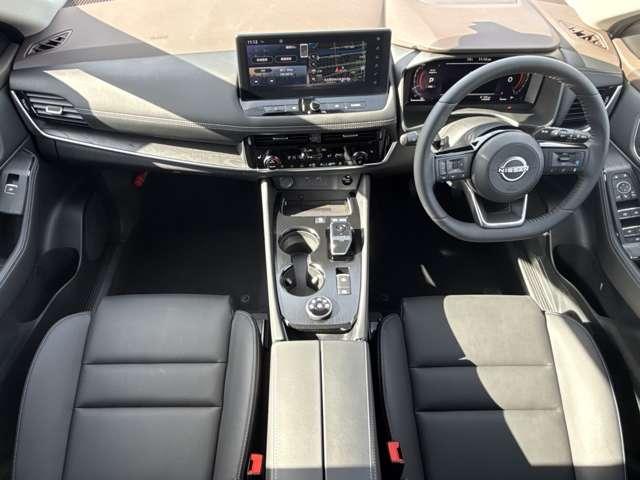 エクストレイル Ｇ　ｅ－４ＯＲＣＥ　４ＷＤ　※雹害未使用車・シートヒーター　禁煙　ＬＥＤヘッドランプ　ナビＴＶ　スマートキー　レーダークルーズ　ＬＫＡ　キーフリー　ＥＴＣ　４ＷＤ　アルミホイール　メモリーナビ　バックカメラ　サイドカメラ　オートエアコン　ＰＳ　エアＢ　ＰＷ（5枚目）