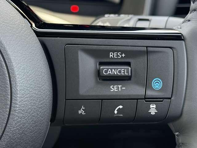 エクストレイル Ｇ　ｅ－４ＯＲＣＥ　４ＷＤ　※雹害未使用車・シートヒーター　禁煙　ＬＥＤヘッドランプ　ナビＴＶ　スマートキー　レーダークルーズ　ＬＫＡ　キーフリー　ＥＴＣ　４ＷＤ　アルミホイール　メモリーナビ　バックカメラ　サイドカメラ　オートエアコン　ＰＳ　エアＢ　ＰＷ（16枚目）