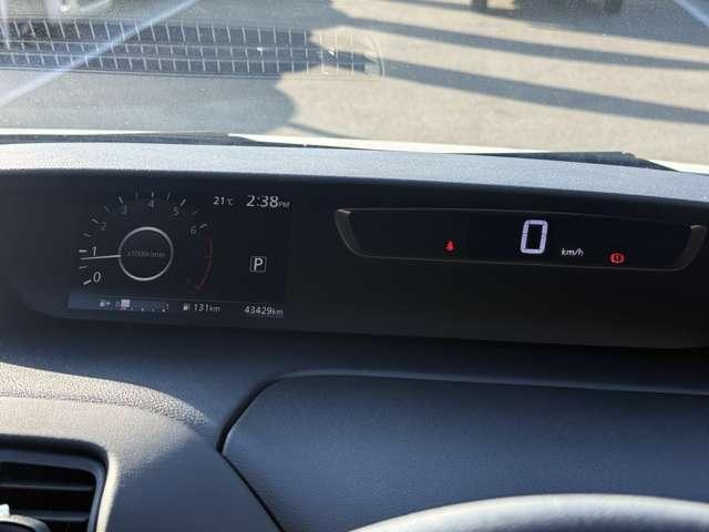 セレナ ハイウェイスター　両側電動ドア・後席オートエアコン・ナビ　寒冷地　スマートキー＆プッシュスタート　メモリーナビゲーション　１オーナー　ＬＥＤ　キーレス　ナビＴＶ　点検記録簿　ＥＴＣ車載器　Ｐアシスト　ダブルエアバック　ワンセグテレビ　アルミホイル　ＡＢＳ（6枚目）