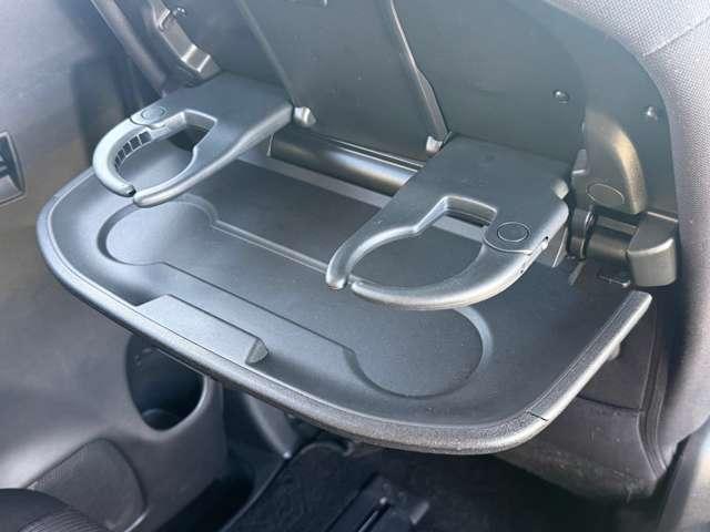 セレナ ハイウェイスター　両側電動ドア・後席オートエアコン・ナビ　寒冷地　スマートキー＆プッシュスタート　メモリーナビゲーション　１オーナー　ＬＥＤ　キーレス　ナビＴＶ　点検記録簿　ＥＴＣ車載器　Ｐアシスト　ダブルエアバック　ワンセグテレビ　アルミホイル　ＡＢＳ（19枚目）