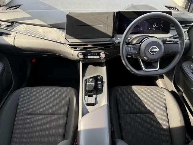 ノート 1.2 X ※雹害未使用車・全周囲カメラ・インテリル リアカメラ 衝突被害軽減ブレ-キ 全方位カメラ 禁煙車 LEDヘッドライト レーンアシスト インテリジェントキー サイドカーテンエアバック サイドカメラ パワーウィンドウ オートエアコン キーレス(5枚目)