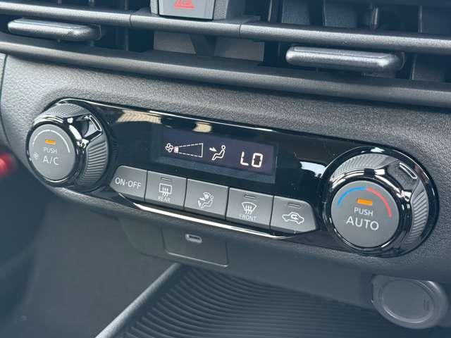 ノート 1.2 X ※雹害未使用車・全周囲カメラ・インテリル リアカメラ 衝突被害軽減ブレ-キ 全方位カメラ 禁煙車 LEDヘッドライト レーンアシスト インテリジェントキー サイドカーテンエアバック サイドカメラ パワーウィンドウ オートエアコン キーレス(8枚目)