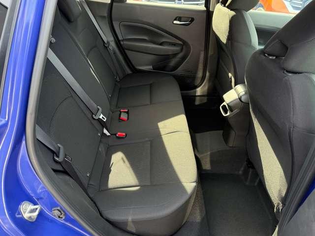 ノート 1.2 X ※雹害未使用車・全周囲カメラ・インテリル リアカメラ 衝突被害軽減ブレ-キ 全方位カメラ 禁煙車 LEDヘッドライト レーンアシスト インテリジェントキー サイドカーテンエアバック サイドカメラ パワーウィンドウ オートエアコン キーレス(16枚目)