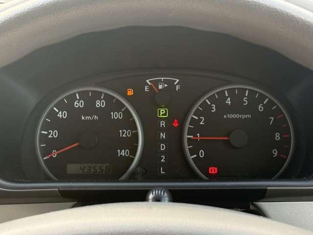 ＮＶ１００クリッパーリオ ６６０　Ｇ　ハイルーフ　／ターボ車・両側電動ドア・メモリーナビ・　１オナ　リモコンキー　記録簿　運転席エアバッグ　アルミ　Ｗエアバック　パワーウインドウ　パワステ　ＡＣ　ＡＢＳ　ＥＴＣ　ナビ＆ＴＶ　メモリーナビ　左右パワースライドドア（6枚目）