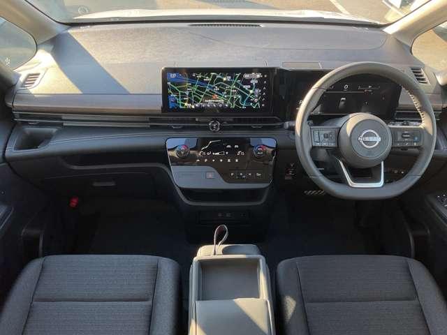 セレナ ハイウェイスターV ※雹害未使用車・プロパイロット・日産ナビ W電動スライド レーダークルコン レーンアシスト LEDランプ ETC装備 カーテンエアバッグ アルミホイール キーフリー メモリ-ナビ ナビTV エアコン ドラレコ ワンセグTV バックカメラ 禁煙(4枚目)