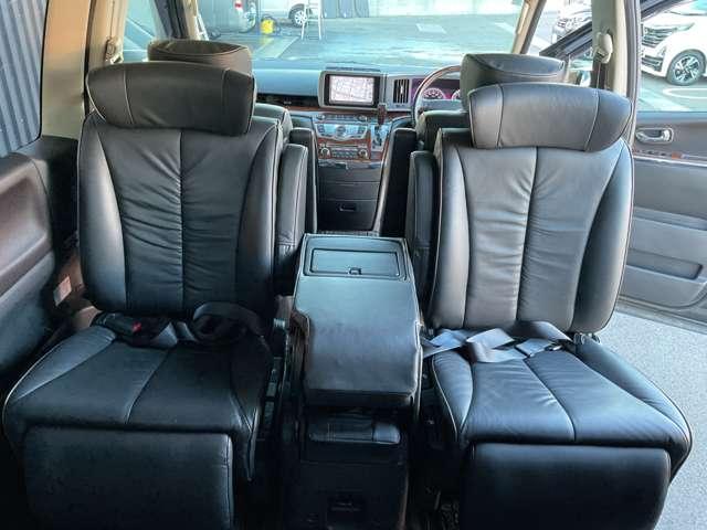 エルグランド ３５０ハイウェイスター　ブラックレザーナビエディション（18枚目）