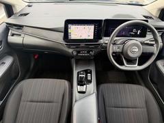 �����ؤ��礭�������볫��Ū�ʥǥ����󡣺�������ⴶ������������Ⱦ�����ˡ������������Ĥ�ޤ��� 4