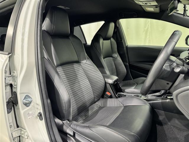 カローラツーリング ハイブリッド　ダブルバイビー　衝突被害軽減システム　フルセグ　バックカメラ　ＥＴＣ　ドラレコ　ＣＤ　ミュージックプレイヤー接続可　ＤＶＤ再生　オートクルーズコントロール　ＬＥＤヘッドランプ　スマートキー　キーレス　ハイブリッド（27枚目）