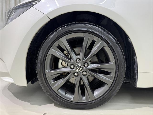 カローラツーリング ハイブリッド　ダブルバイビー　衝突被害軽減システム　フルセグ　バックカメラ　ＥＴＣ　ドラレコ　ＣＤ　ミュージックプレイヤー接続可　ＤＶＤ再生　オートクルーズコントロール　ＬＥＤヘッドランプ　スマートキー　キーレス　ハイブリッド（31枚目）