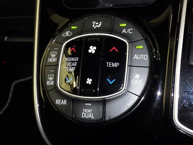 ヴォクシー ＺＳ　煌ＩＩＩ　衝突被害軽減システム　メモリーナビ　フルセグ　バックカメラ　ＥＴＣ　ドラレコ　ＣＤ　ミュージックプレイヤー接続可　後席モニター　オートクルーズコントロール　ＬＥＤヘッドランプ　両側電動スライド（14枚目）