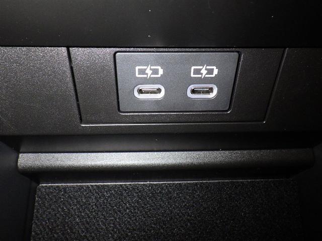 プリウス Ｚ　衝突被害軽減システム　フルセグ　バックカメラ　ＥＴＣ　ドラレコ　ミュージックプレイヤー接続可　電動シート　オートクルーズコントロール　ＬＥＤヘッドランプ　スマートキー　キーレス　４ＷＤ　ハイブリッド（18枚目）