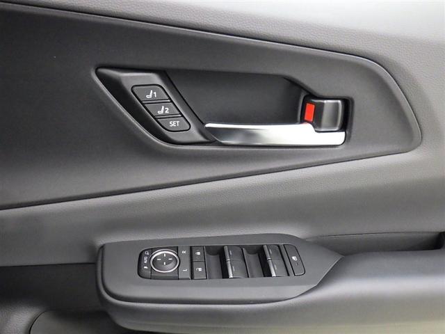 プリウス Ｚ　衝突被害軽減システム　フルセグ　バックカメラ　ＥＴＣ　ドラレコ　ミュージックプレイヤー接続可　電動シート　オートクルーズコントロール　ＬＥＤヘッドランプ　スマートキー　キーレス　４ＷＤ　ハイブリッド（19枚目）