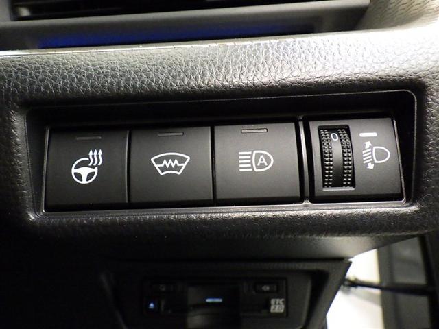 プリウス Ｚ　衝突被害軽減システム　フルセグ　バックカメラ　ＥＴＣ　ドラレコ　ミュージックプレイヤー接続可　電動シート　オートクルーズコントロール　ＬＥＤヘッドランプ　スマートキー　キーレス　４ＷＤ　ハイブリッド（21枚目）