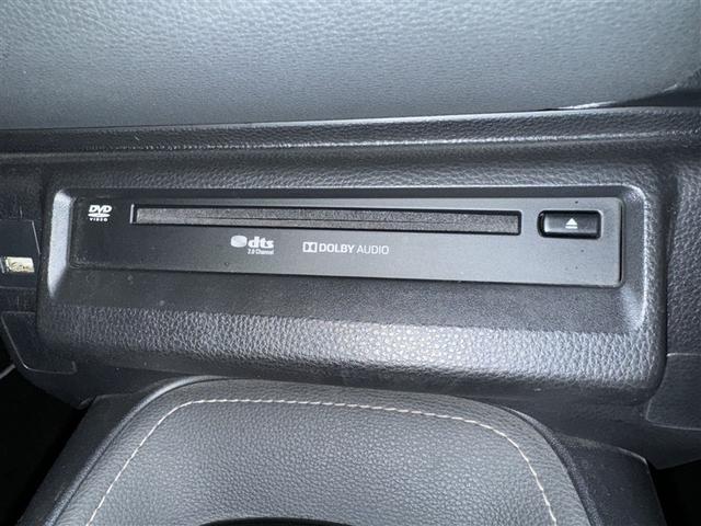 カローラツーリング ダブルバイビー　衝突被害軽減システム　メモリーナビ　フルセグ　バックカメラ　ＥＴＣ　ドラレコ　ＣＤ　ミュージックプレイヤー接続可　ＤＶＤ再生　オートクルーズコントロール　ＬＥＤヘッドランプ　スマートキー　キーレス（13枚目）