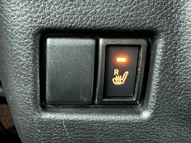 スペーシアカスタム ハイブリッドＸＳ　衝突被害軽減システム　メモリーナビ　フルセグ　バックカメラ　ＥＴＣ　ドラレコ　ＣＤ　ミュージックプレイヤー接続可　ＤＶＤ再生　ＬＥＤヘッドランプ　両側電動スライド　スマートキー　キーレス　ハイブリッド（17枚目）