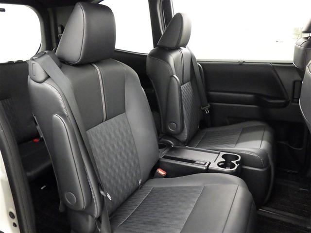 ノア ハイブリッドＳ－Ｚ　衝突被害軽減システム　メモリーナビ　フルセグ　バックカメラ　ＥＴＣ　ドラレコ　ＣＤ　ミュージックプレイヤー接続可　ＤＶＤ再生　後席モニター　オートクルーズコントロール　ＬＥＤヘッドランプ　乗車定員７人（30枚目）