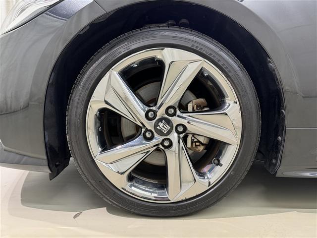 クラウンハイブリッド ＲＳアドバンス　衝突被害軽減システム　メモリーナビ　フルセグ　バックカメラ　ＥＴＣ　ＣＤ　ミュージックプレイヤー接続可　ＤＶＤ再生　電動シート　オートクルーズコントロール　ＬＥＤヘッドランプ　スマートキー　キーレス（34枚目）