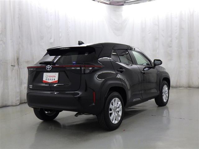 ヤリスクロス Ｇ　衝突被害軽減システム　フルセグ　バックカメラ　ＥＴＣ　ミュージックプレイヤー接続可　オートクルーズコントロール　スマートキー　キーレス（7枚目）