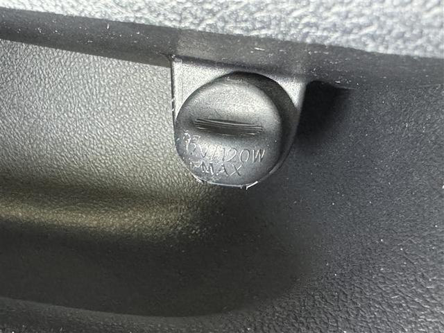 �V�K�[�\�P�b�g�p�̏[�d�킪�g�p�\�ł��I