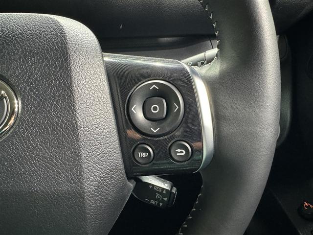 �X�e�A�����O�X�C�b�`�t���B�O������ڂ𗣂����ƂȂ����삷�邱�Ƃ��\�ł��B