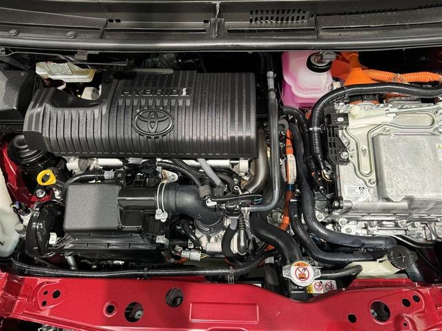 �Ïl���ɗD�ꂽ���K��ԂƐÂ��ȑ���������B����ɂd�u���[�h�ł̓��[�^�[�݂̂ł̑��s�ŃG���W������U�������������Ȃ����肪�y���߂܂��B