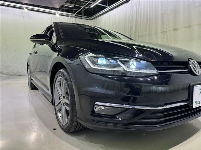 ���邢���C�g���铹�𖾂邭�Ƃ炵�Ă���܂��B�@�^�]�����ŁA���H�󋵂������ɑ����F���ł��邩�d�v�ȃ|�C���g�ł��B�@���F�����Â��������邭�Ƃ炵�Ă���܂���B