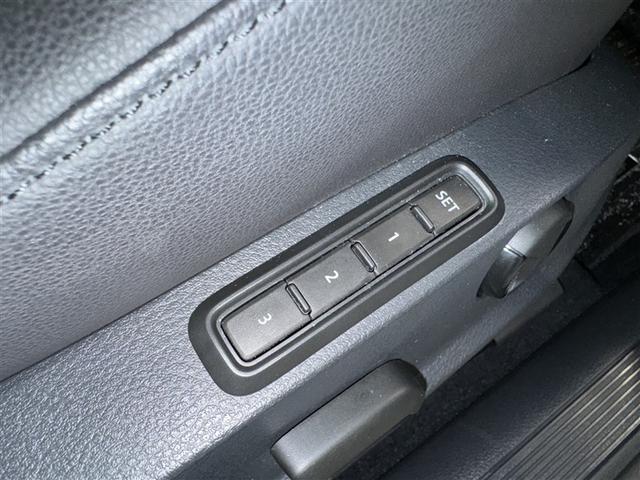 �V�[�g�������[�@�\�����t���ł��B�V�[�g�̈ʒu�����ꂼ��L�����Ă��������ł���̂ŁA���Ƒ���A�����̕��ŎԂ������I�[�i�[�l�ɂ́A�֗��ȋ@�\�ł��B