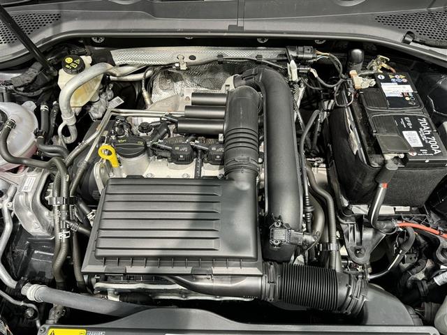 ���i�͂��܂茩�Ȃ��G���W�����[�������Y��Ɏd�グ�Ă��܂��B�����Ȃ��Ƃ���������ɕۂ������ł���ˁB