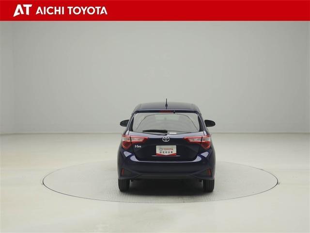 ヴィッツ Ｆ　アミー　ＡＢＳ　横滑り防止装置　フルオートエアコン　ワンセグＴＶ　エアバッグ　ナビＴＶ　盗難防止装置　Ｂモニター　メモリーナビ　ワンオーナー　衝突被害軽減システム　ドラレコ　スマートキー　キーレス（5枚目）