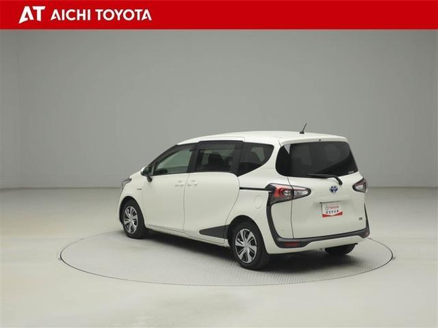 シエンタ ハイブリッドG クエロ 地デジTV 盗難防止 横滑り防止 LEDライト クルコン ドライブレコーダー スマートキー ETC 1オーナー バックモニタ DVD オ-トエアコン AUX メモリ-ナビ エアバッグ 3列シート(4枚目)