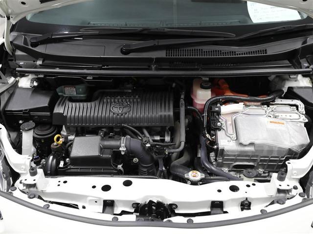 シエンタ ハイブリッドG クエロ 地デジTV 盗難防止 横滑り防止 LEDライト クルコン ドライブレコーダー スマートキー ETC 1オーナー バックモニタ DVD オ-トエアコン AUX メモリ-ナビ エアバッグ 3列シート(25枚目)