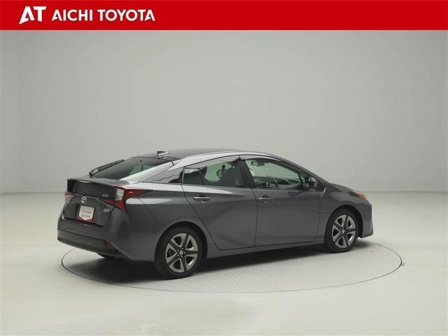 プリウス Ｓツーリングセレクション　エアバック　地デジ　１オーナー車　Ｂモニ　ＡＣ１００Ｖ　ＬＥＤヘッド　イモビ　オートクルーズ　横滑り防止　サイドエアバック　ドラレコ付き　ＤＶＤ再生可　ＥＴＣ　スマートキー　メモリ－ナビ　ナビＴＶ（6枚目）