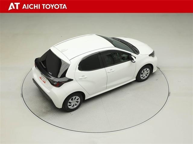 ヤリス Ｇ　バックモニタ－　誤発進抑制機能　ドライブレコーダ　１オーナー車　スマートキー　盗難防止装置　横滑り防止機能　キーレス　ＥＴＣ　オートエアコン　メモリーナビ　ＡＢＳ　運転席エアバック　サイドエアバッグ（14枚目）